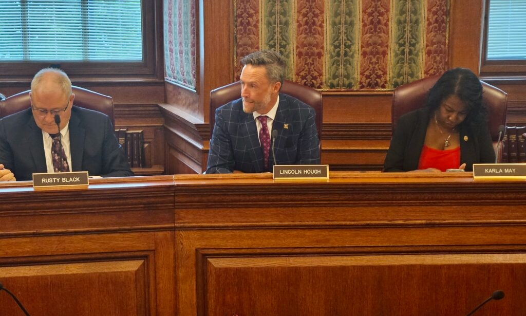 Stadium funding, disaster aid set to be debated by divided Missouri Senate
