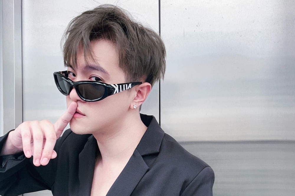 Singapore ex-actor Ian Fang bows as he begins 40-month jail term for sex with minor, says hopes to be ‘a better version' of himself