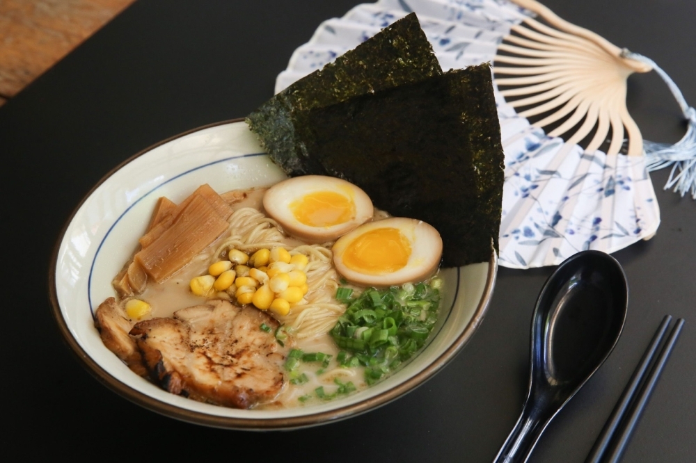 Feed your hunger for Japanese soul food at PJ Section 17's Torinana, where ‘tori paitan ramen', ‘hambagu', Japanese claypot rice and more are served