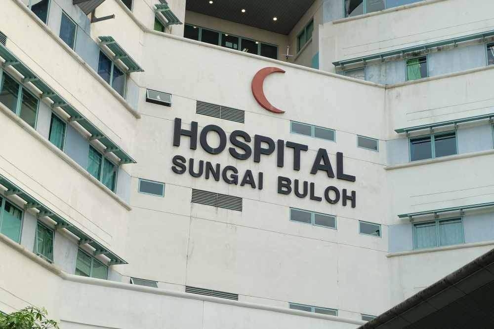 Just four doctors in clinic to see 300 patients a day? Health Ministry says aware of high load at Sg Buloh Hospital