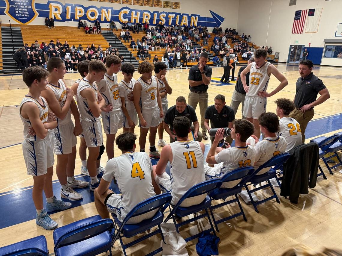 Strong fourth quarter powers Ripon Christian to Division IV quarterfinal win over Colfax