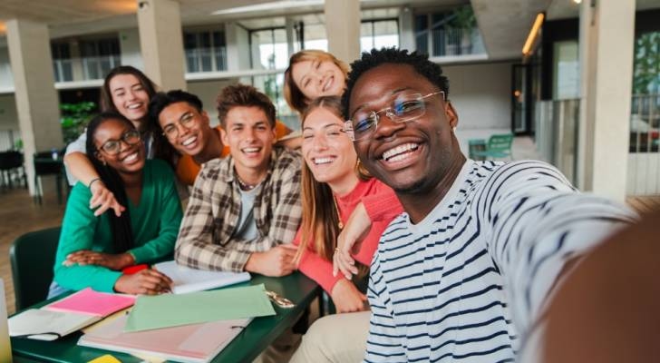 Crushed by student expenses? These discounts can save you hundreds in Canada this year