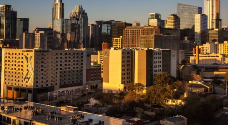 Texas city sees a short-term rental shakeup. Who stands to win and who could lose from the move