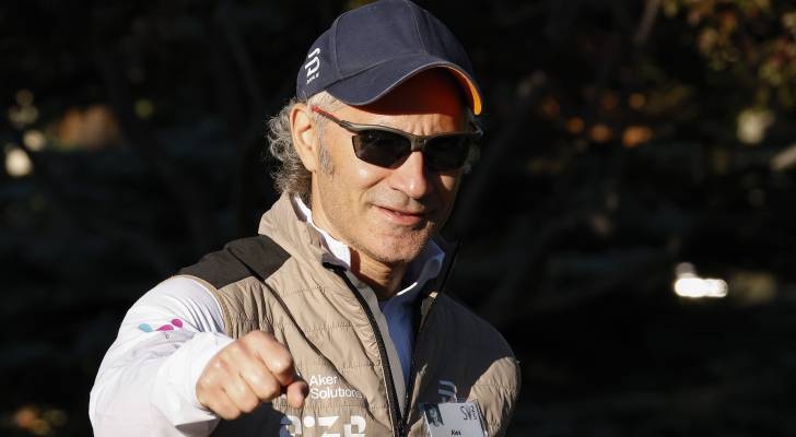 Palantir CEO says he'll 10X revenue in 'crazy efficient revolution' — what investors need know as Wall Street buys in