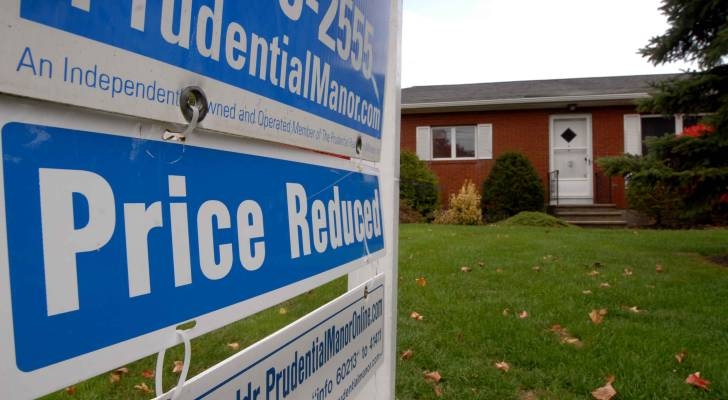 US housing market now has 500K more sellers than buyers — and it's leading to a shift in the balance of power