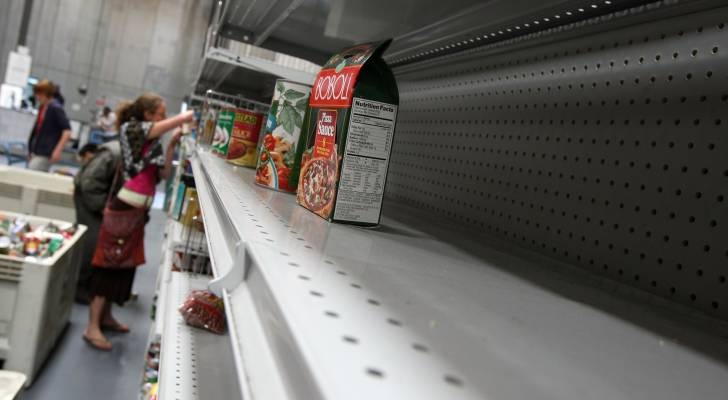 Food banks brace for shortfalls after losing $500M in funding — here's how to make ends meet on a tight budget