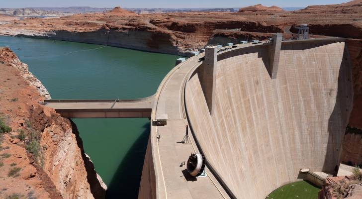 Lake Powell's plunge toward ‘dead pool' danger threatens Arizona water supply — what it means for the US West