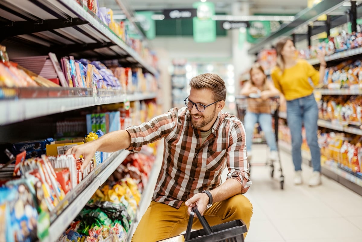 PepsiCo Slashes 2025 Guidance. Is the High-Yield Dividend King Stock a Buy Anyway?
