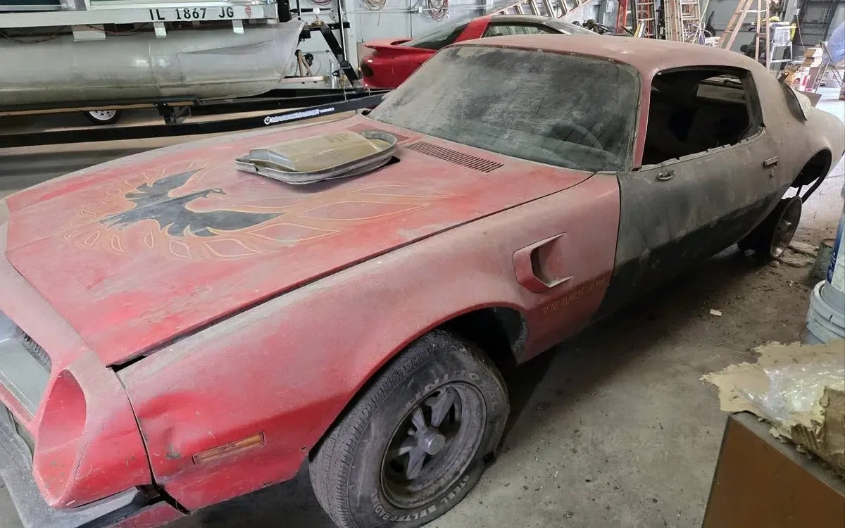Abandoned Pontiac Trans Am Discovered in Illinois Building After Owner's Death