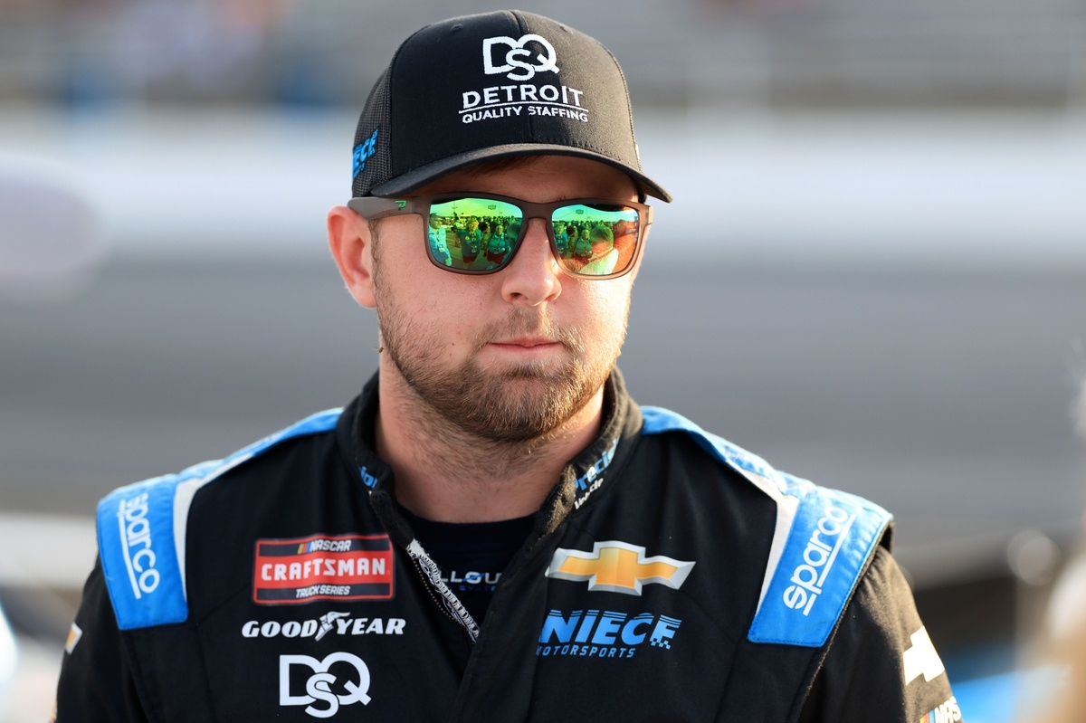 Kaden Honeycutt to fill in for injured Stewart Friesen during playoffs
