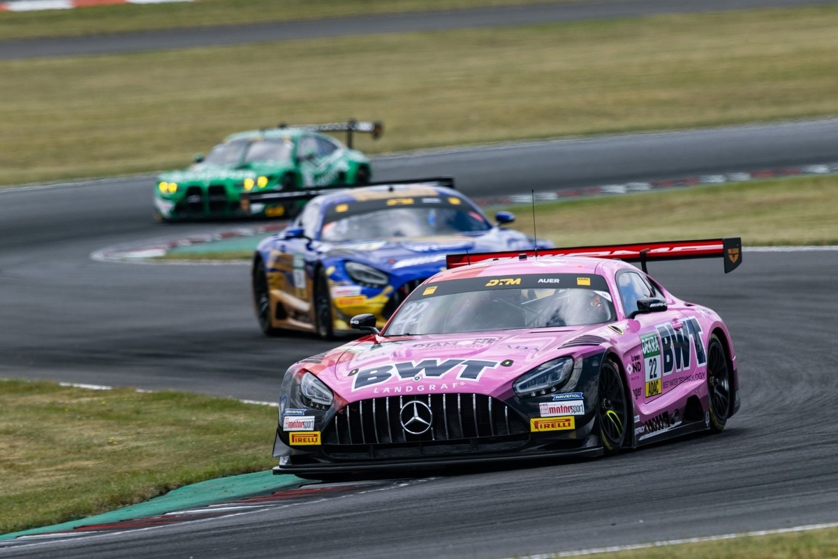 DTM Lausitzring: Lucas Auer dominates to win opener from Maro Engel