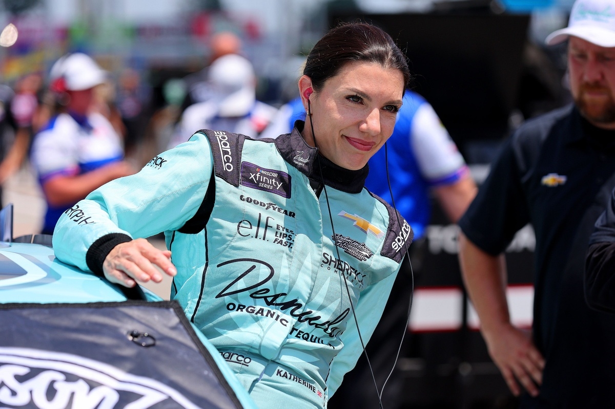 Katherine Legge knocks 23XI's Corey Heim out of Chicago Cup start in shock upset