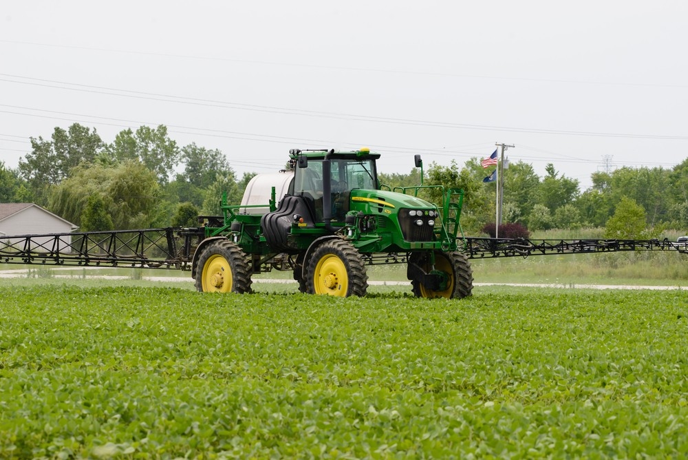 Deere Lowers Full-Year Profit Outlook Despite Third-Quarter Beat