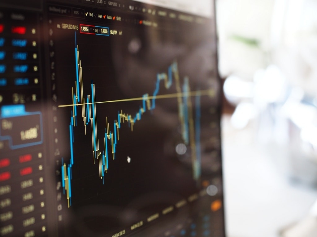 Equities Fall Intraday After Trump Accuses China of Violating Trade Pact