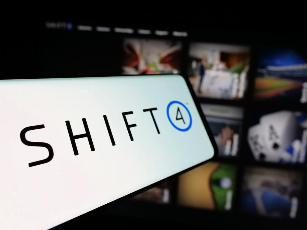 Shift4 Payments' Shares Plunge Following Quarterly Earnings Miss, CFO Departure