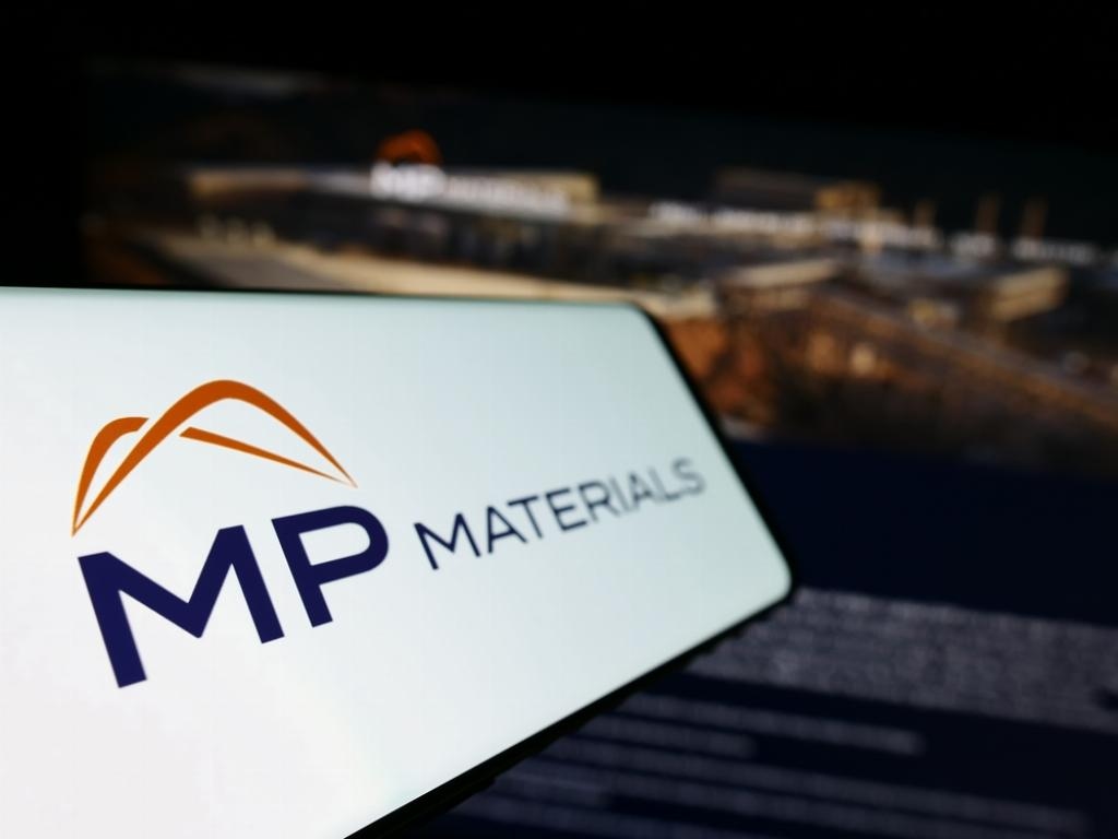 Apple to Buy Rare Earth Magnets From MP Materials in $500 Million Partnership Deal