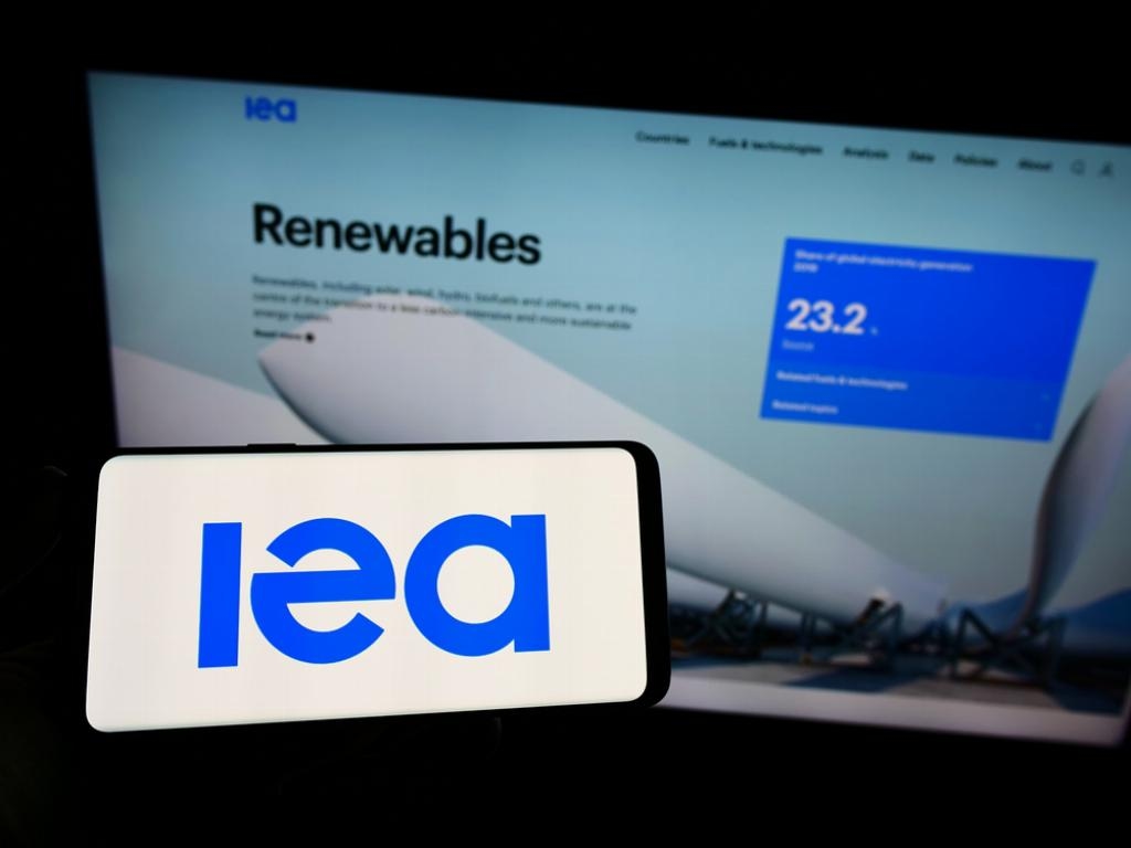 IEA Lowers 2025, 2026 Oil Demand Projections, Lifts Supply Estimates