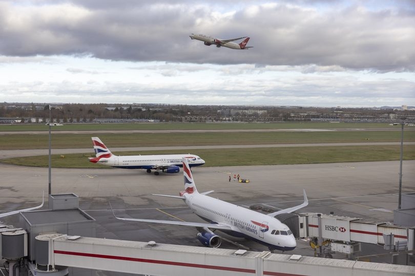 Heathrow third runway warning from airlines as they slam ‘quality of service'
