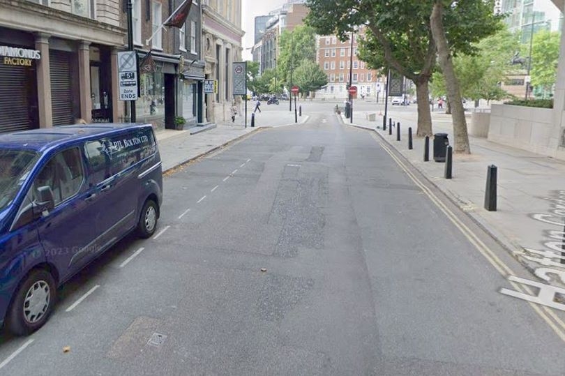 Hatton Garden stabbing sees man, 24, rushed to hospital