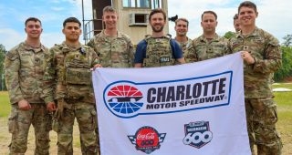 Daniel Suárez continues Mission 600 with 82nd Airborne Division