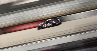 Alex Bowman soars to Busch Light Pole in Bristol qualifying