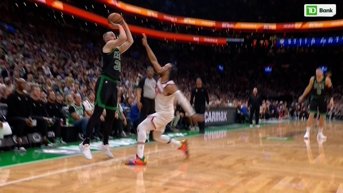 HIGHLIGHTS: Sam Hauser hits the big three early in return to court