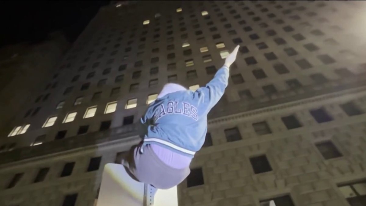 Fans celebrate as Eagles prepare for Super Bowl matchup against Kansas City Chiefs