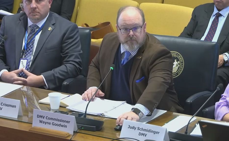 DMV departure, school cellphone ban, farm loss proposal highlight busy morning at the legislature