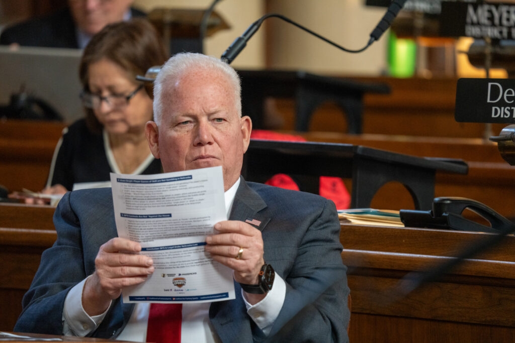 Conflict arises during debate on bill to extend SNAP eligibility levels