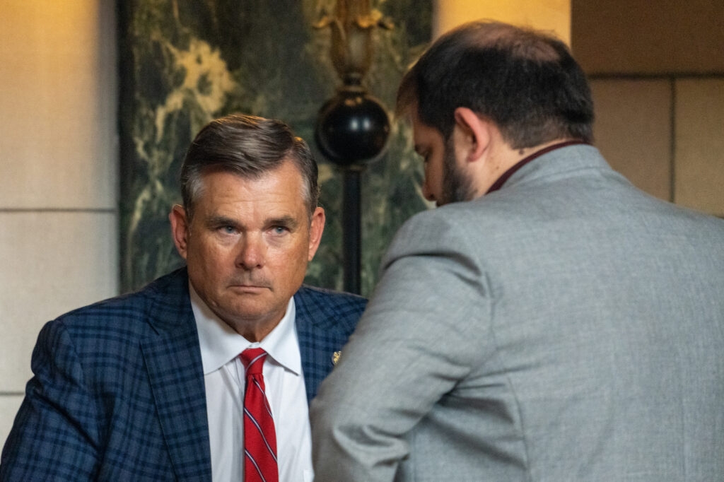 Nebraska lawmaker punts on push to send voters a shot at expanded sports gambling