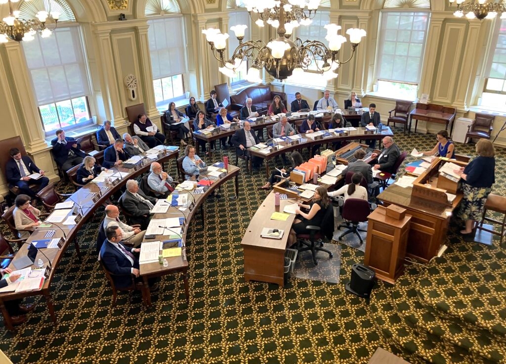 New Hampshire Senate halts cryptocurrency deregulation bill, hoping to return to it next year