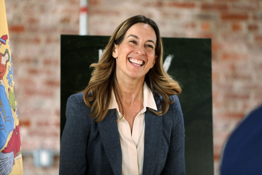 Congresswoman wins Democratic primary in New Jersey governor's race
