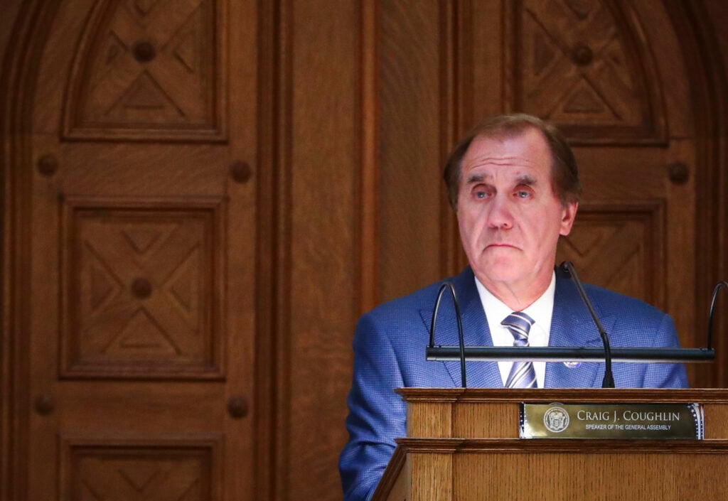 Fight brewing over New Jersey budget's quest for state health benefit savings