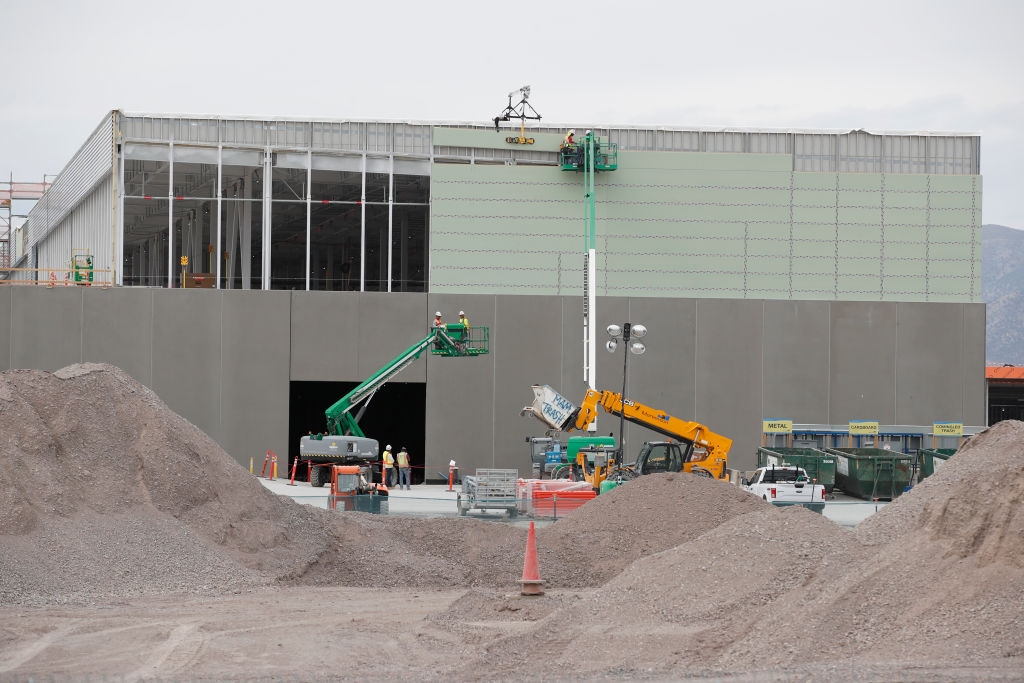 Senate panel backs bills targeting New Jersey data centers