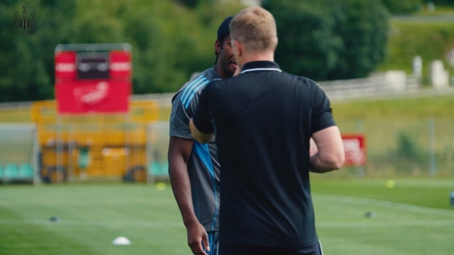 Anthony Elanga's first training session at Newcastle