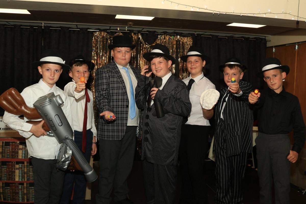 Primary school pupils star in 'spectacular' Bugsy Malone performance