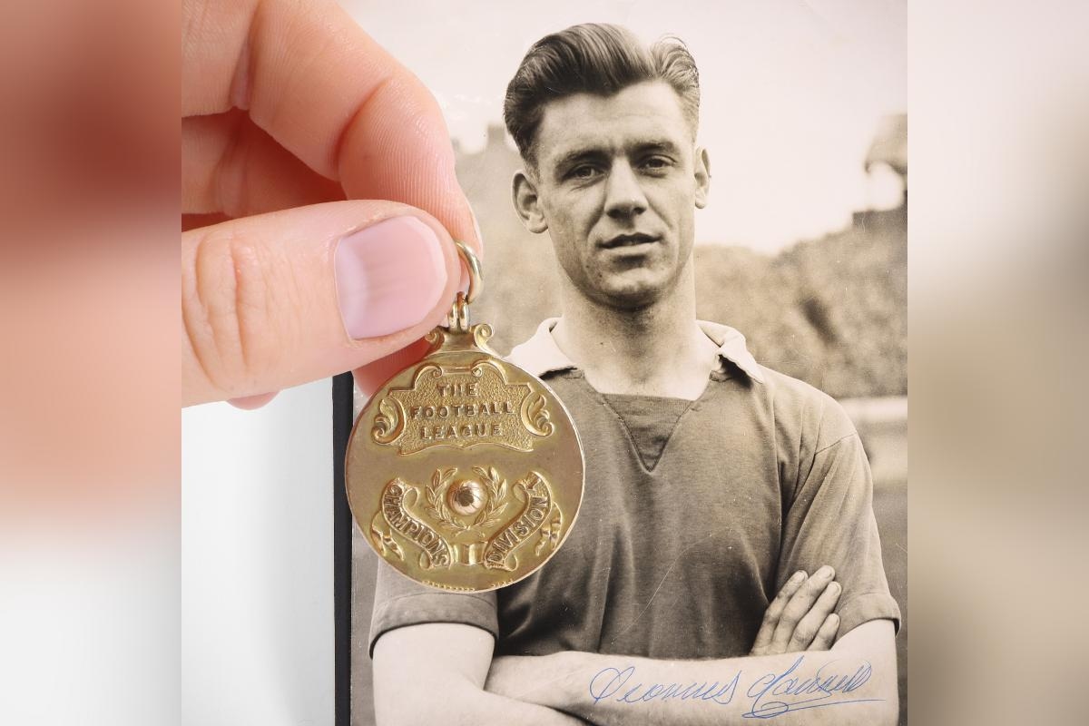 Carlisle-born footballer's 1954-5 league win medal to be auctioned