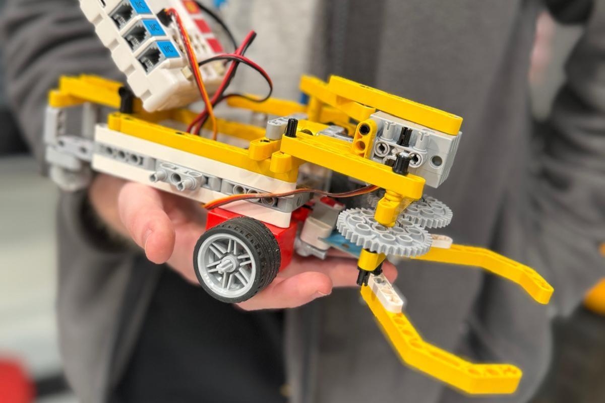 Cumbrian college students showcase robotic solutions at RAICo1