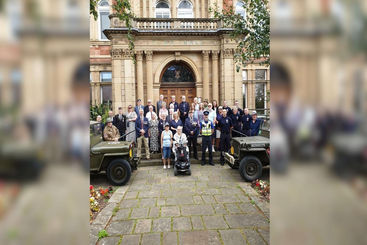 Police attend ceremony to mark end of Second World War