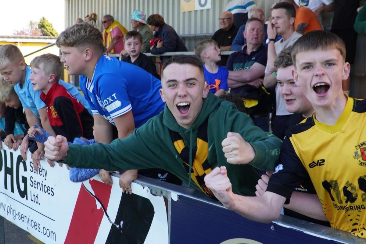 Annan target packed ground for play-off final showdown