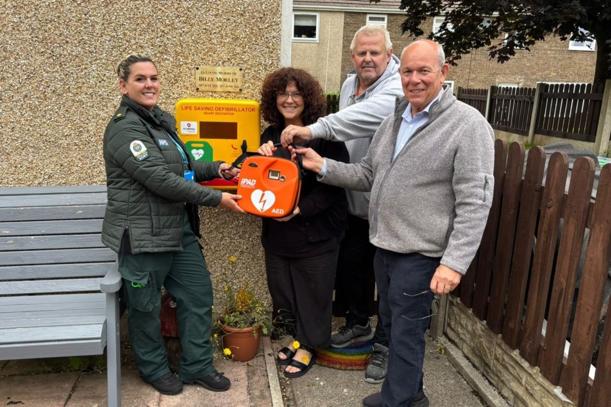 Dad of popular builder installs 18 defibrillators in his memory