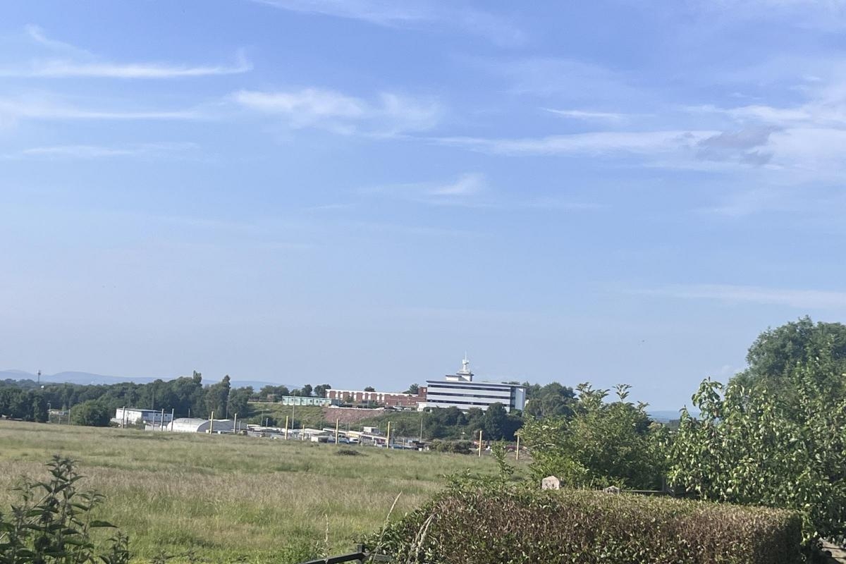 Plan for construction of new railway building to support 'heritage tourism'