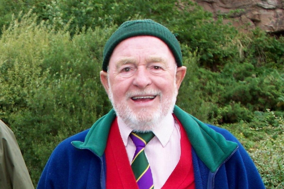 Tributes paid after death of well-known former miner and council chairman