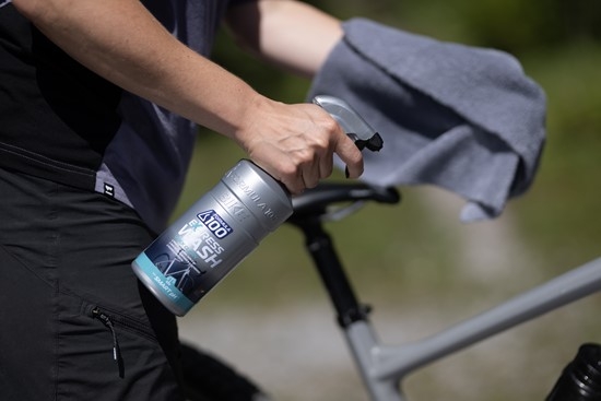 Formula 100 Launches Full Range of German-Made Bike Care Products at Sea Otter Classic