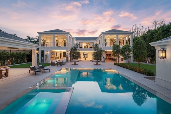 LuxJB Opens Stark Mansions in Beverly Hills for Holiday Season