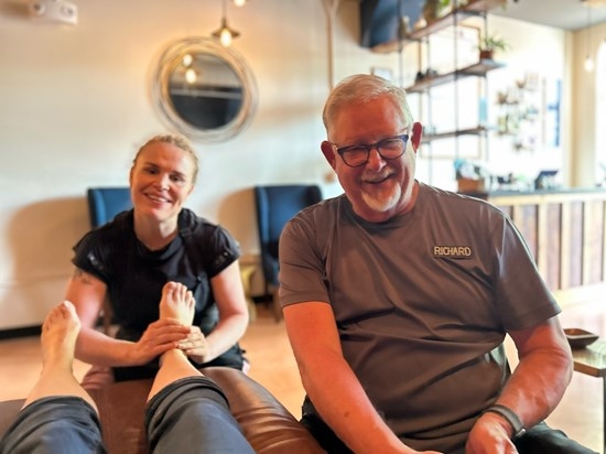 Recline & Unwind Social Spa Announces First Franchise Sale in Beaufort, South Carolina