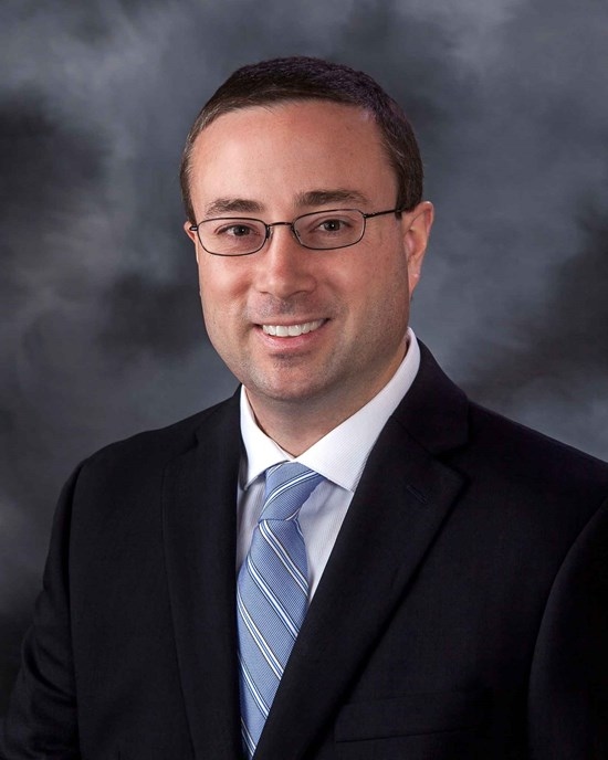 Dr. Louis Krenn Launches Nationwide Medical Scholarship to Support Aspiring Healthcare Professionals Across the U.S.