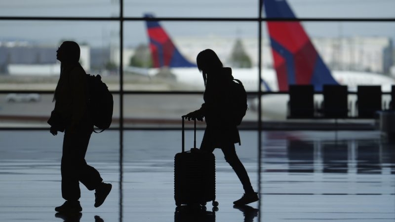54% of Americans plan to slash travel, entertainment spending: Survey