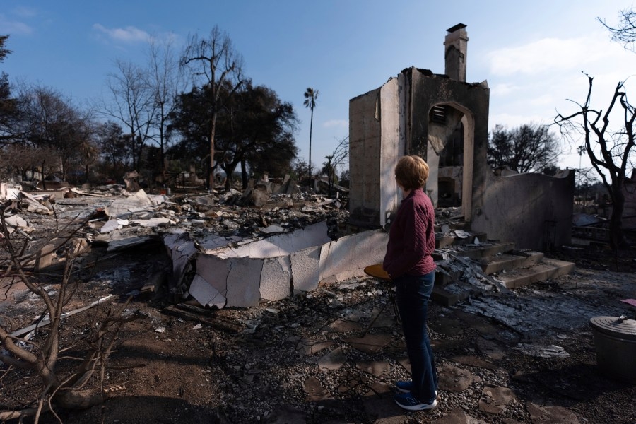 Wildfire struck neighborhoods affected by surge in burglaries