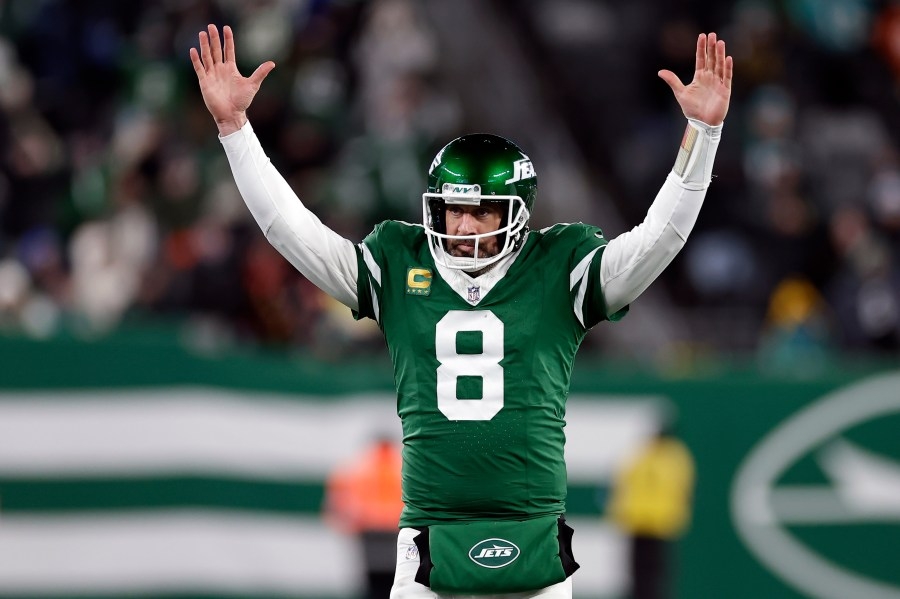 Aaron Rodgers announces marriage after signing with Pittsburgh Steelers
